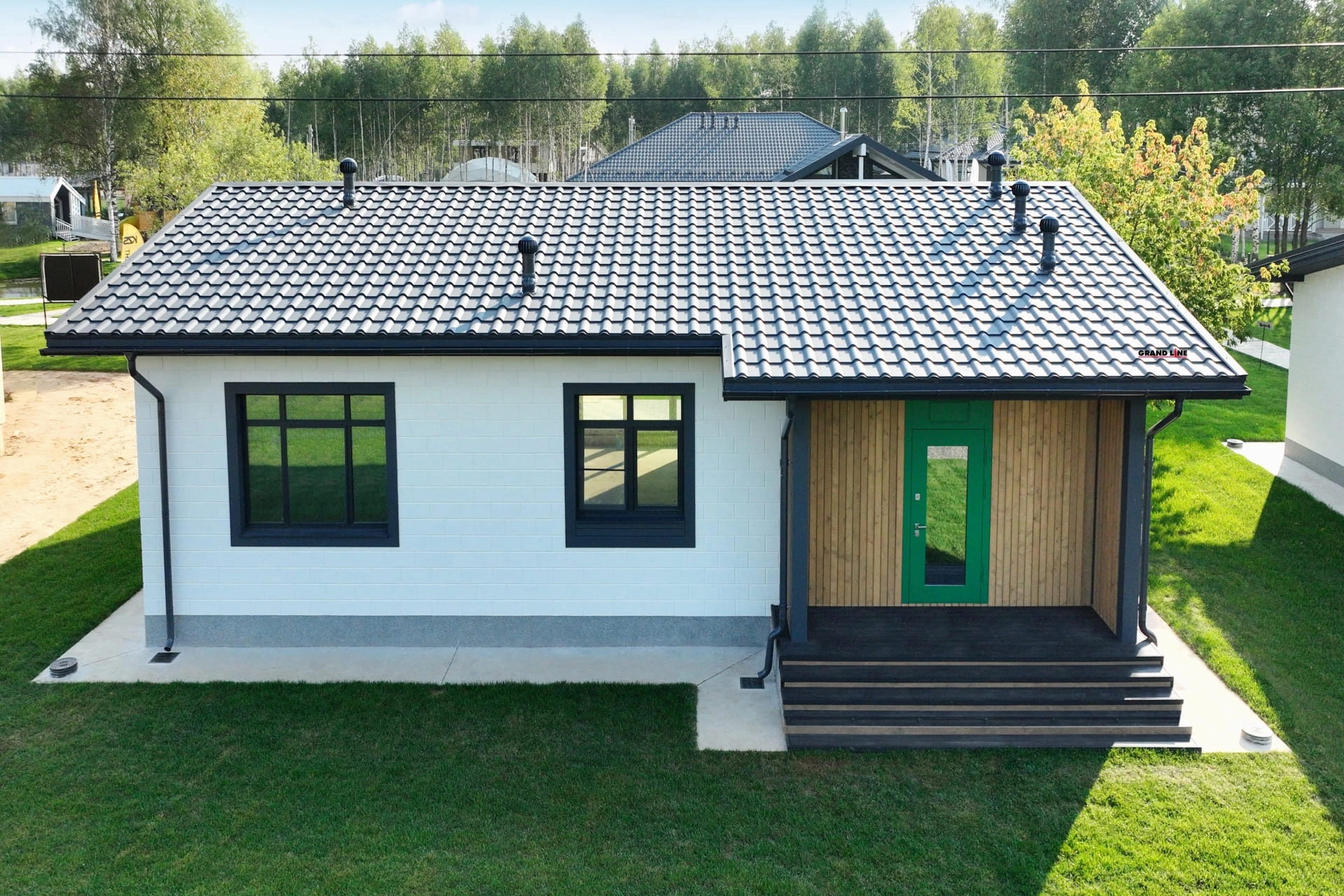 Металлочерепица Kamea 0,5 Satin RAL 1015 светлая слоновая кость
